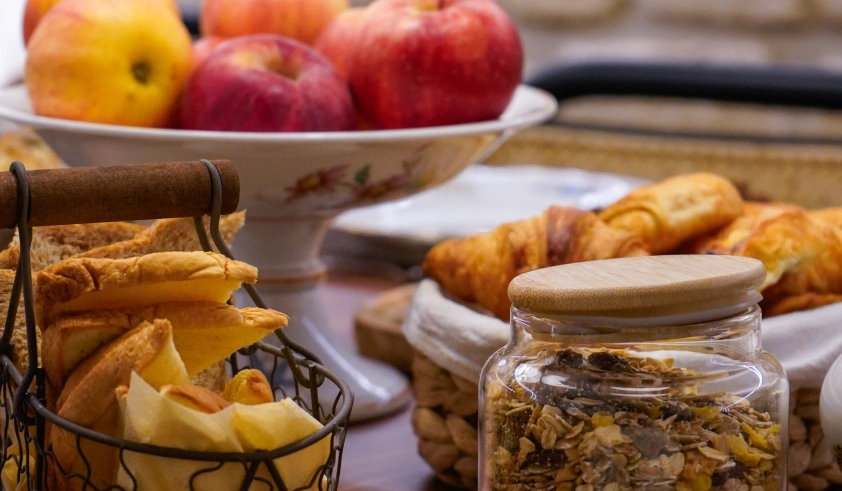 Petit déjeuner offert hotel joli mome - paris 17