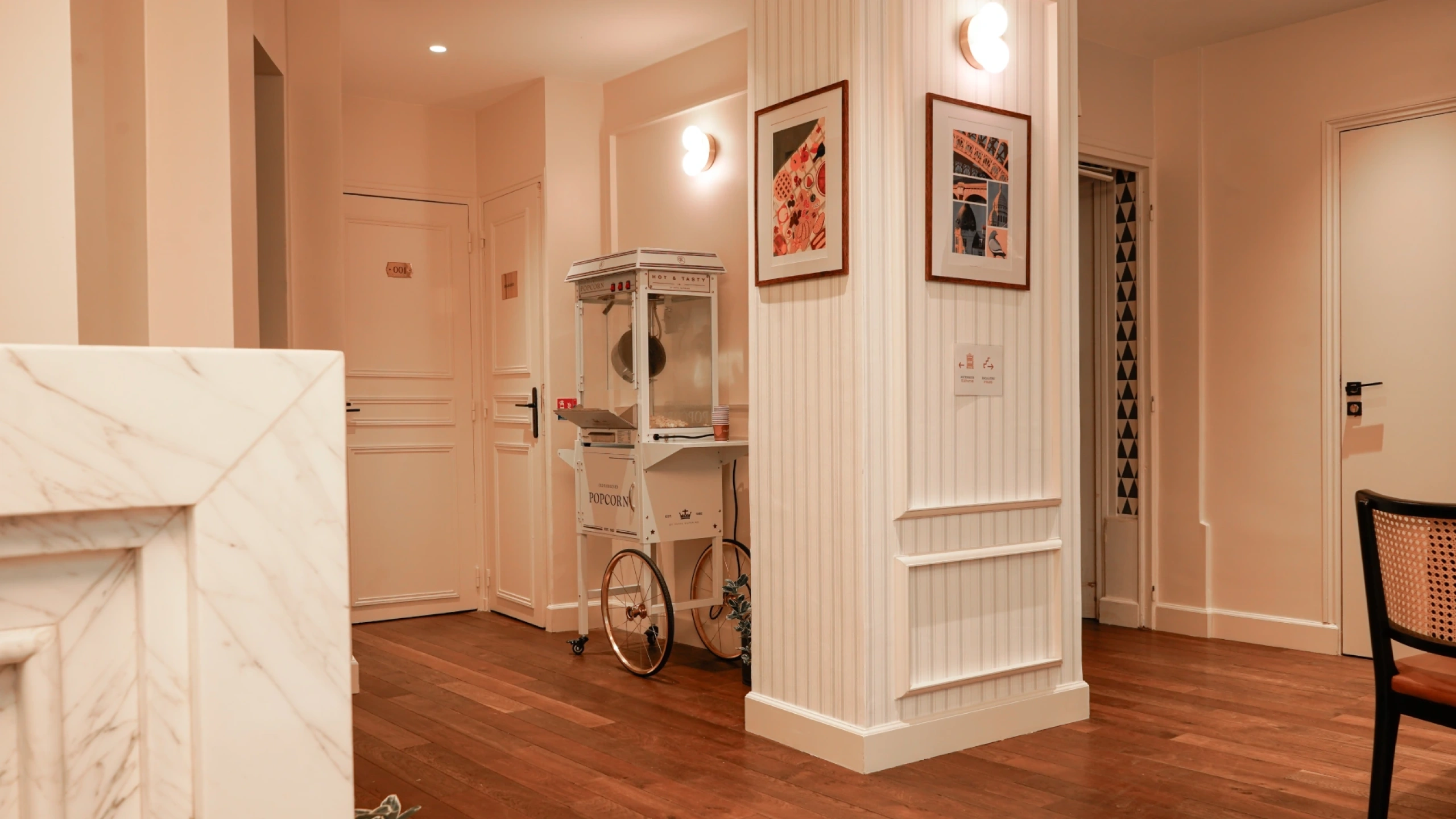 Hôtel Joli Môme Paris - Salon